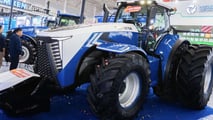 ChiVotor: trattore cinese da 340 CV a metanolo e guida autonoma