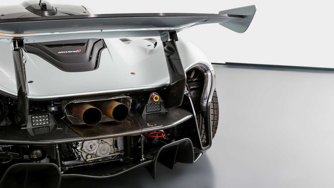 McLaren_P1_GTR-26