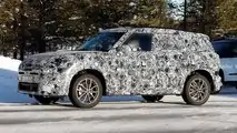 Nuova foto spia Mini Countryman S con vista laterale