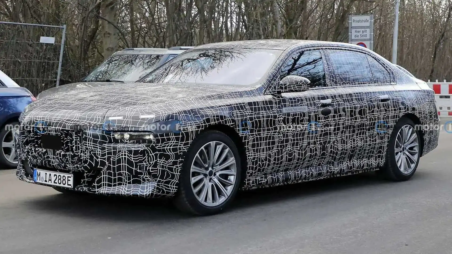 2023 BMW 7 Series Spied With Quad Setup For Lights And Exhaust