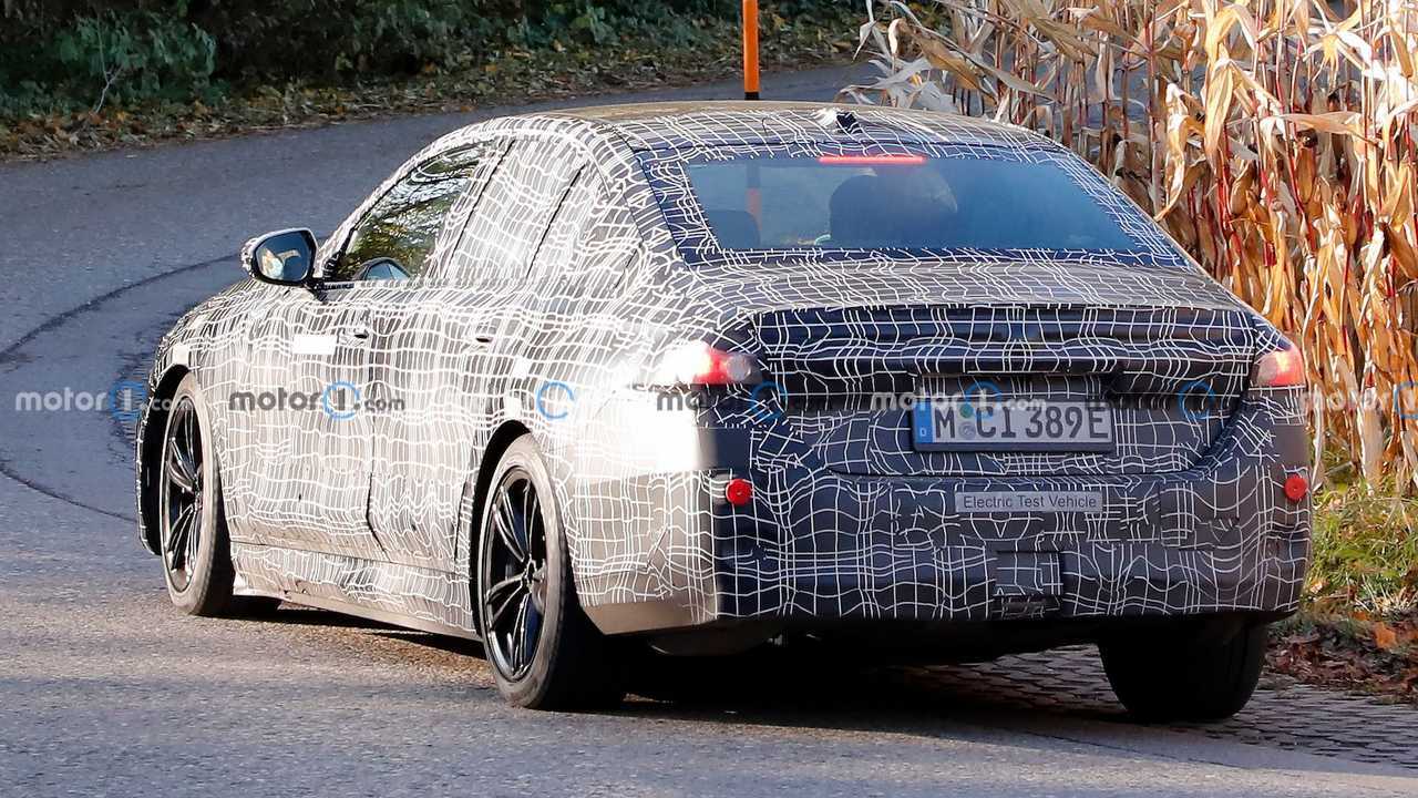 BMW i5: Das Exterieur (Erlkönigbild)