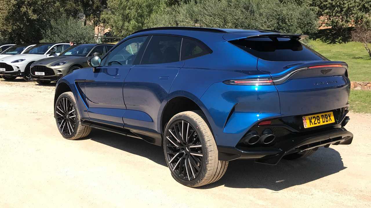 GARAGE-MOTOR1-ASTON-3