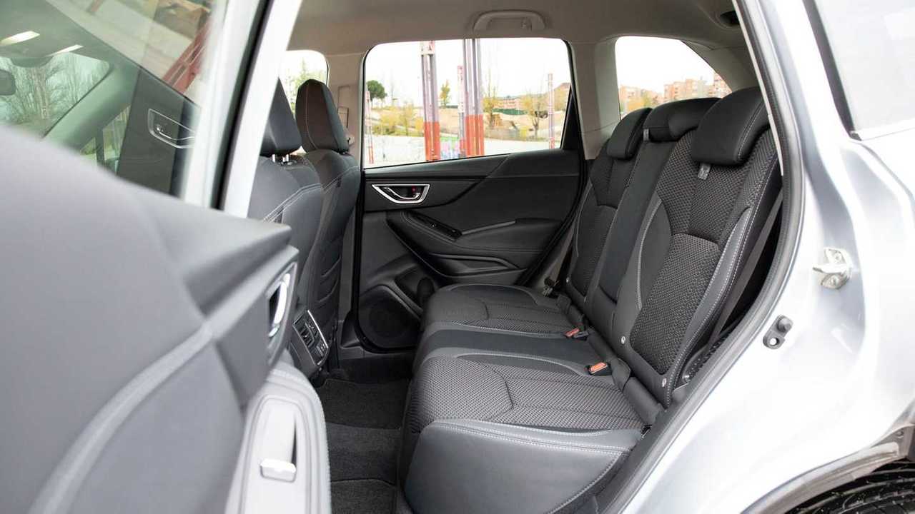 Prueba Subaru Forester 2.0i HYBRID CVT Executive