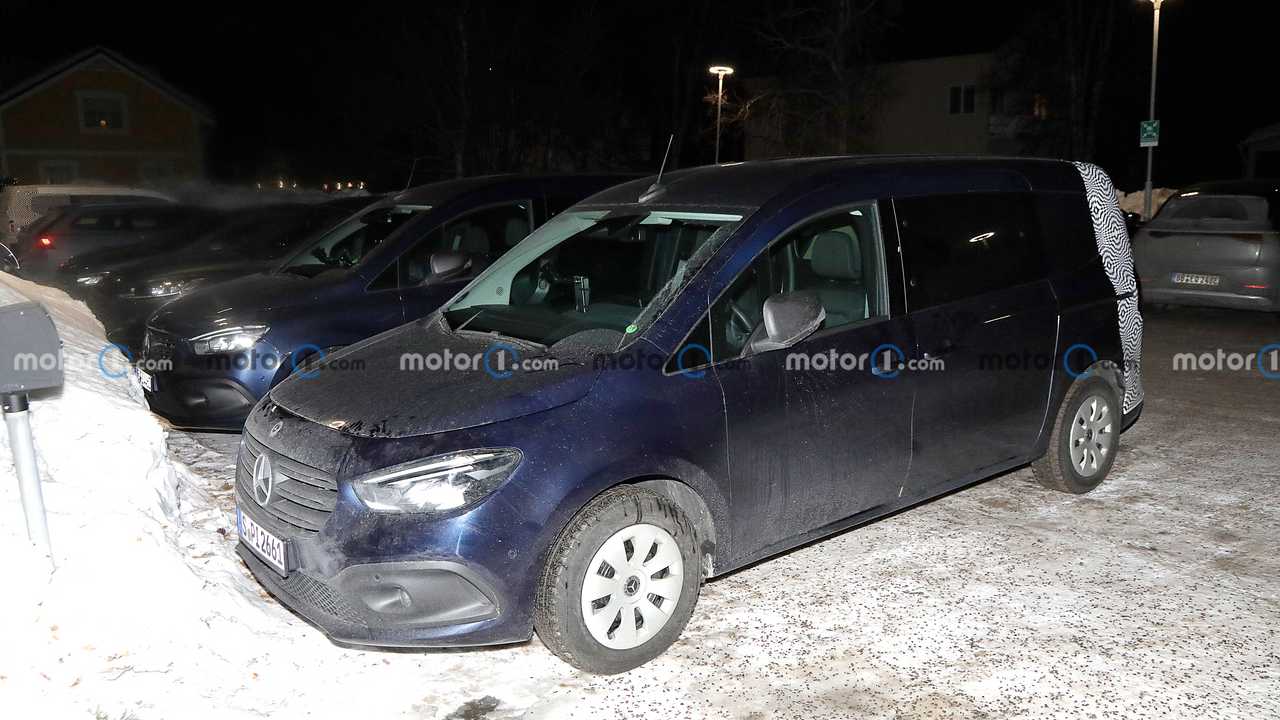 Mercedes-Benz Citan uzun şasi casus fotoğrafları