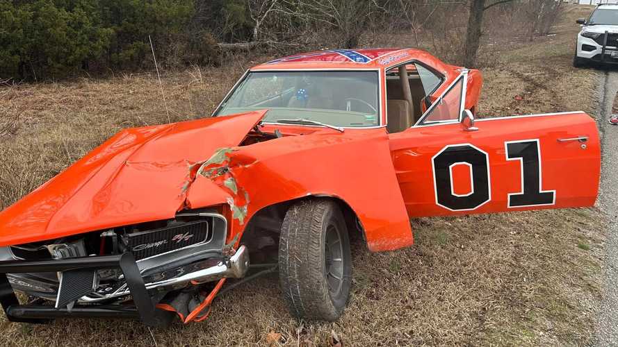 General Lee crashes Dukes of Hazzard style on highway