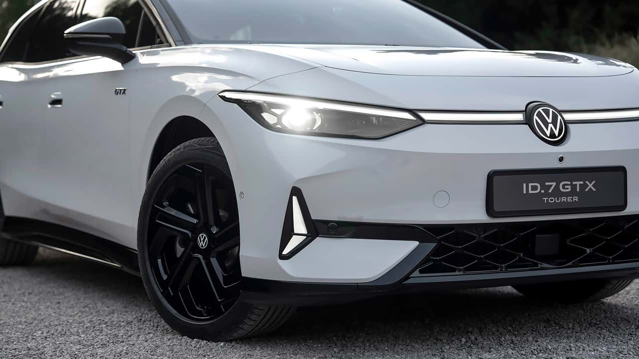 Volkswagen ID.7 GTX Tourer (2024)