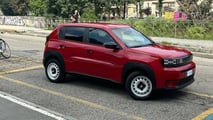 Fiat Grande Panda Red als Prototyp erwischt