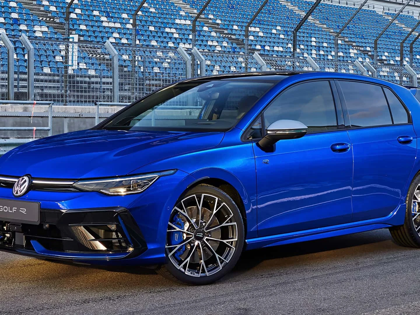 vw-golf-r-2024.webp
