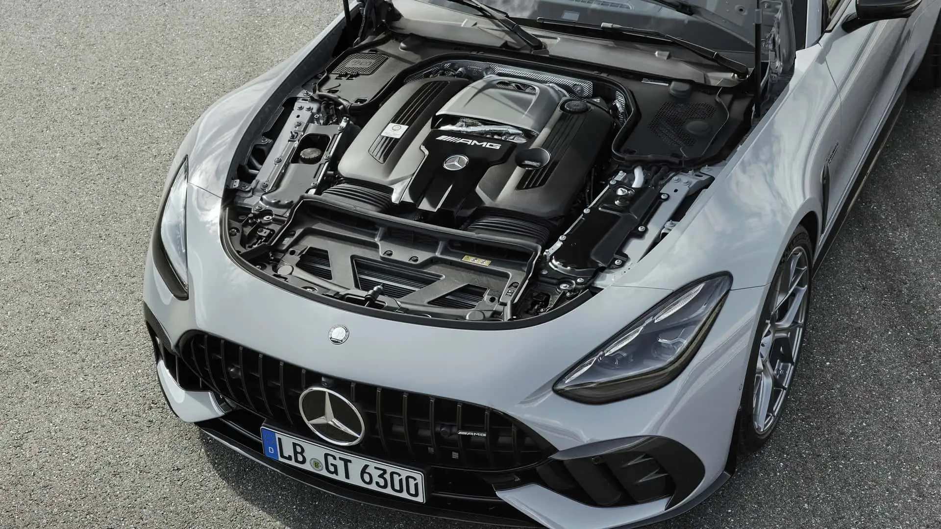 https://cdn.motor1.com/images/mgl/7ZQln1/s1/2025-mercedes-amg-gt63-pro.webp