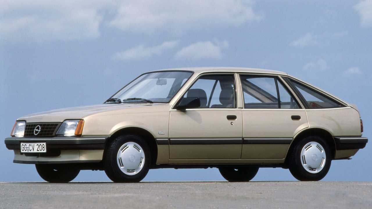 001 - Die deutsche Viertürer-Luke des Opel Ascona