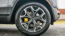 Rivian R1T on carsandbids