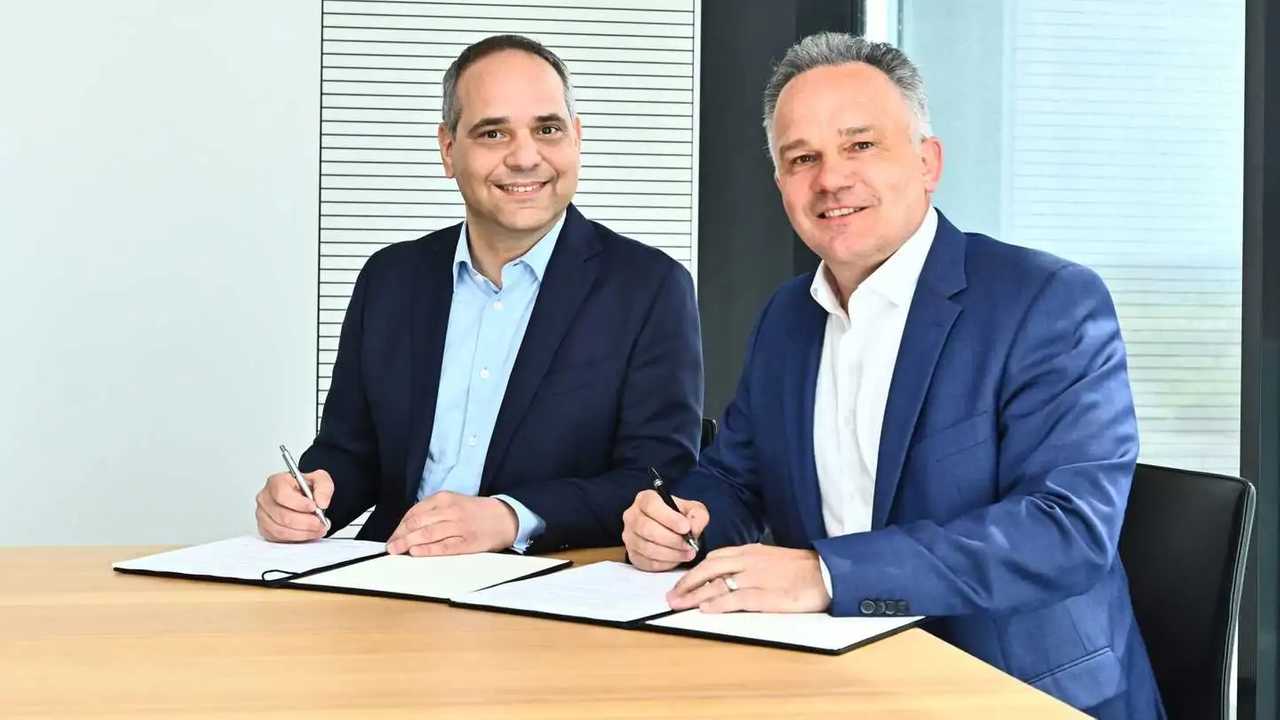 Accordo Daimler e Manz  per la produzione delle batterie