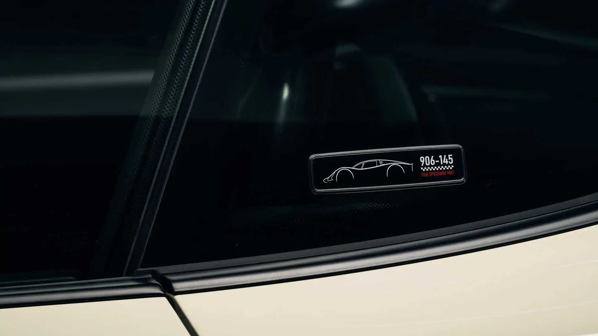 porsche-718-cayman-gt4-906-tribute.jpg