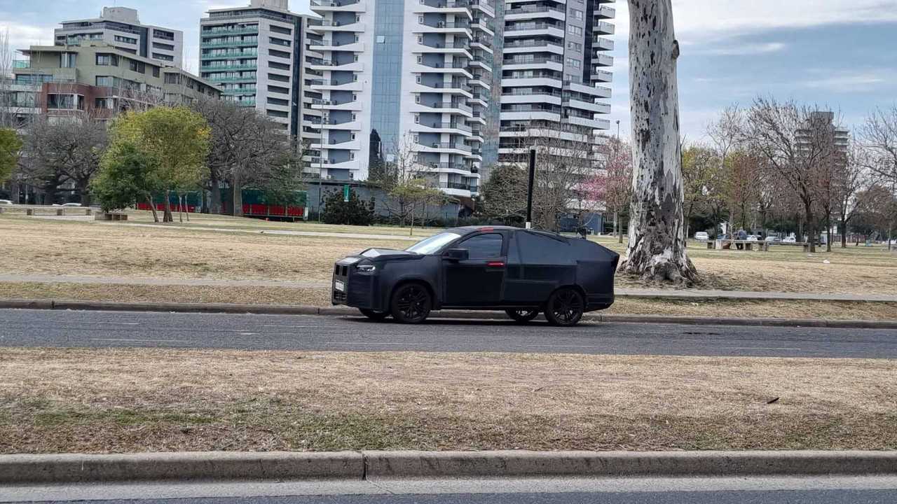 Fiat Fastback Rosario 6