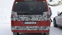 Makyajlı Mercedes-Benz EQV Casus Fotoğrafları
