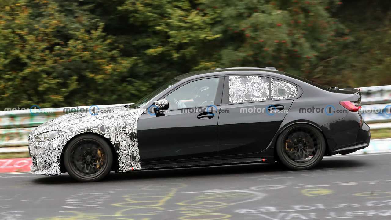 Fotografi spia BMW M3 CS sul Nurburgring
