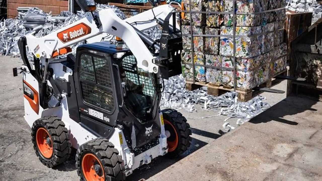 Bobcat presenta la pala compatta gommata S86 e la pala compatta cingolata T86