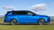 Opel Astra Sports Tourer PHEV (2022) nel test
