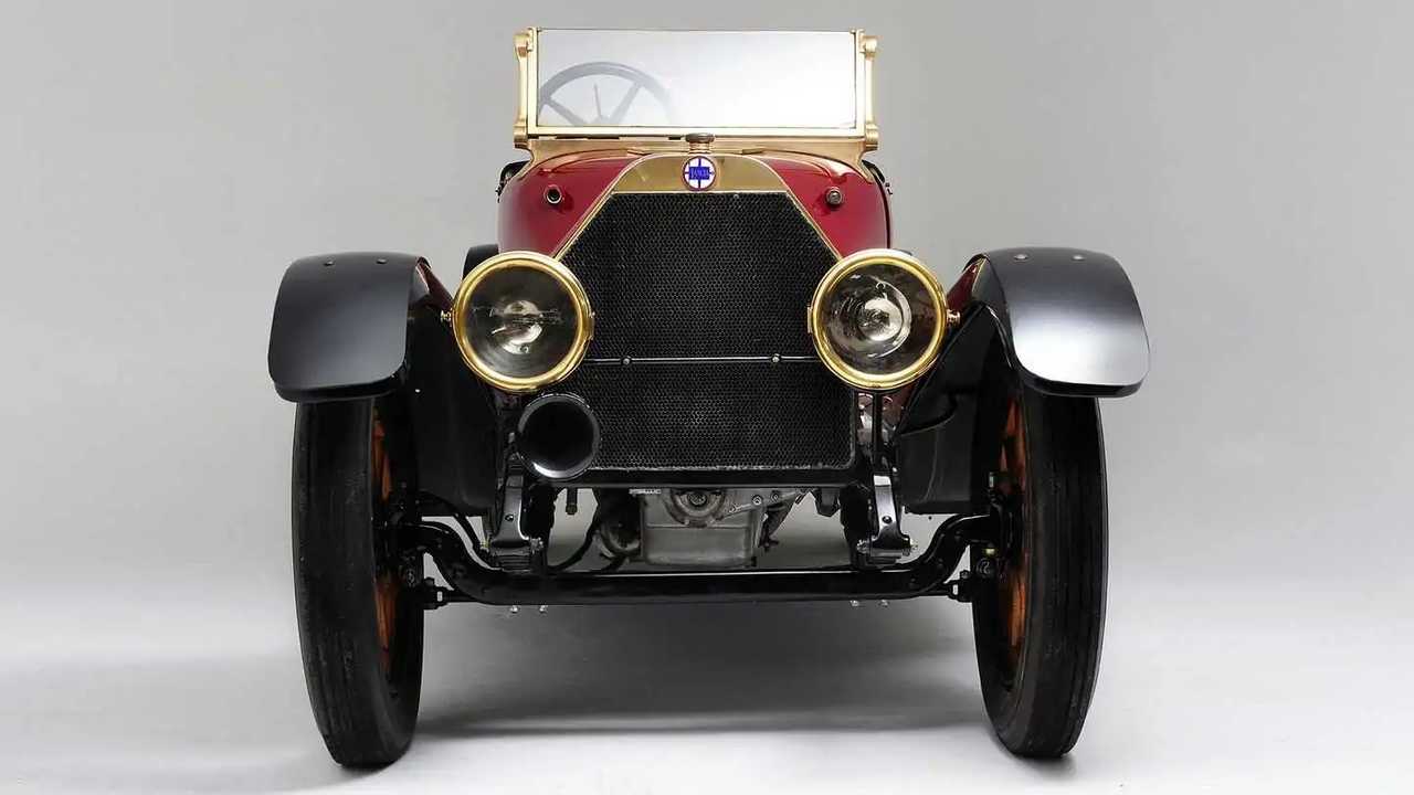 Lancia Theta
