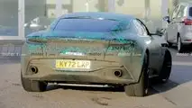 Foto espía del Aston Martin DB12