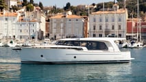 Lo yacht elettrico Greenline 40