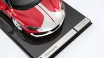 Ferrari 296 GTS a escala 1:8 de Amalgam