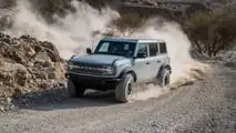 2023_FORD_BRONCO_BADLANDS_03