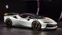 Ferrari SF90 XX Stradale y Ferrari SF90 XX Spider