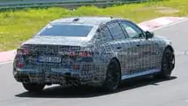 BMW M5 2024, le nuove foto spia al Nurburgring