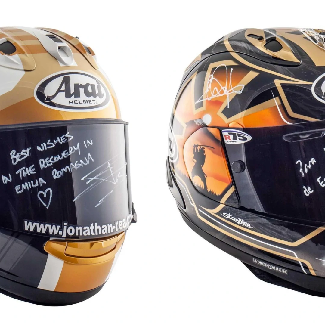 dot csa approved motorcycle helmet Micro T2 LD6 DOT Reversible Beanie Color:Dark brown with tan accents sync-170626-1 and is available in Wildcraft Backpack With Rain