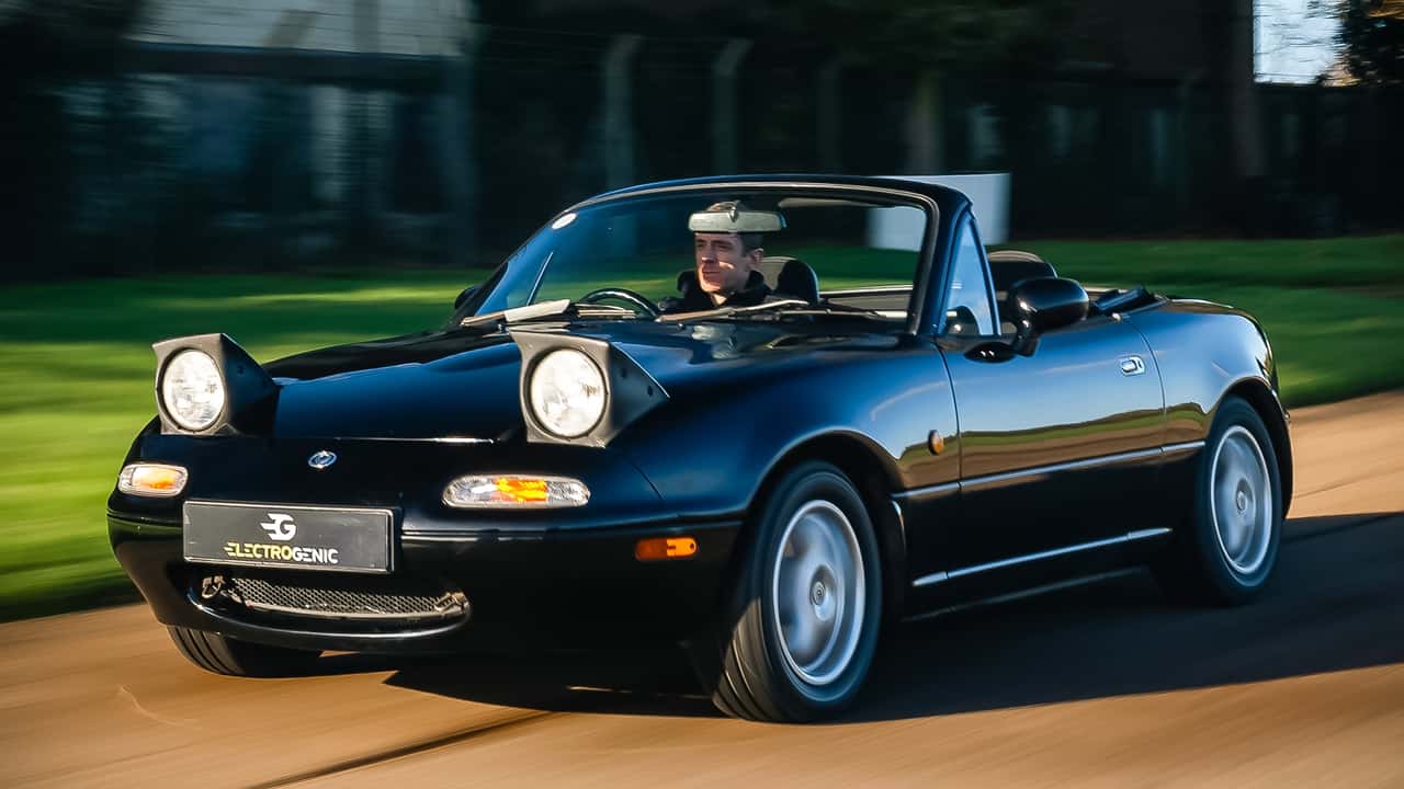 Mazda MX-5, il retrofit elettrico