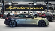 Porsche Taycan Turbo S Celestial Jade (2024)