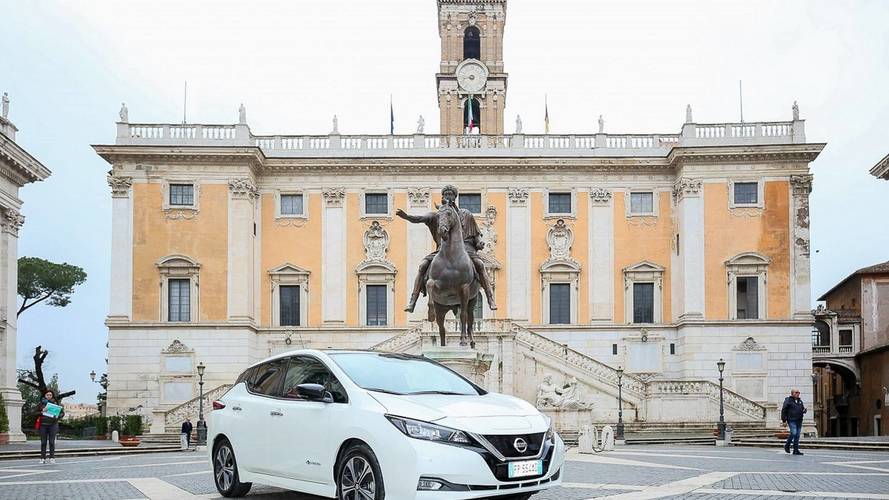 Nissan Leaf Virginia Raggi