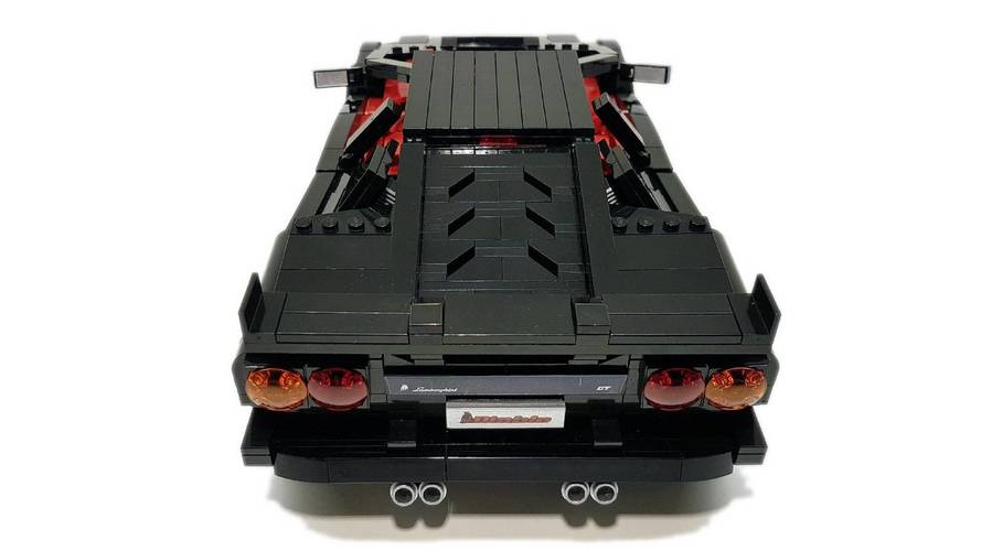 Lamborghini Diablo Lego build