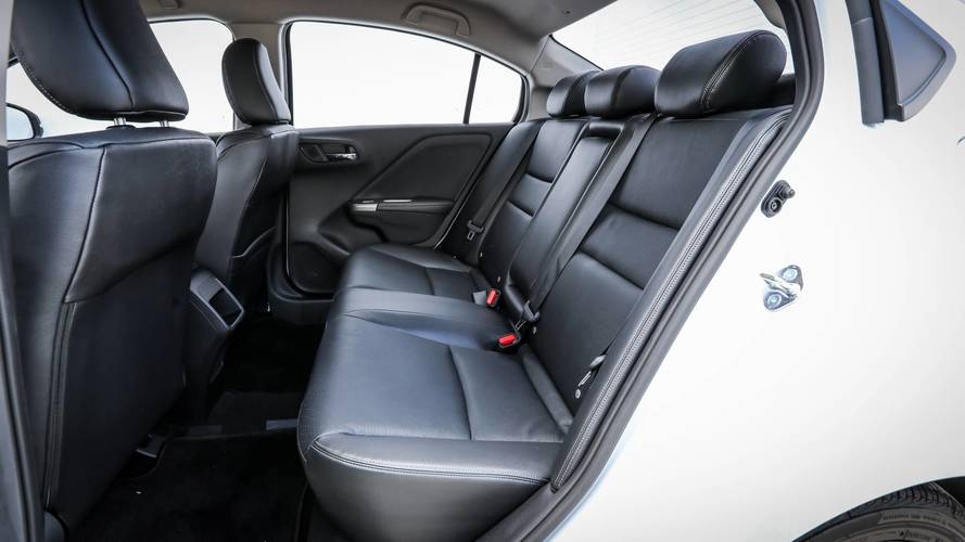 Comparativo Fiat Cronos x VW Virtus x Honda City