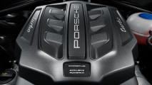Porsche Macan Turbo Performance Package