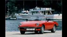 83er Alfa-Ikone wird Oldtimer