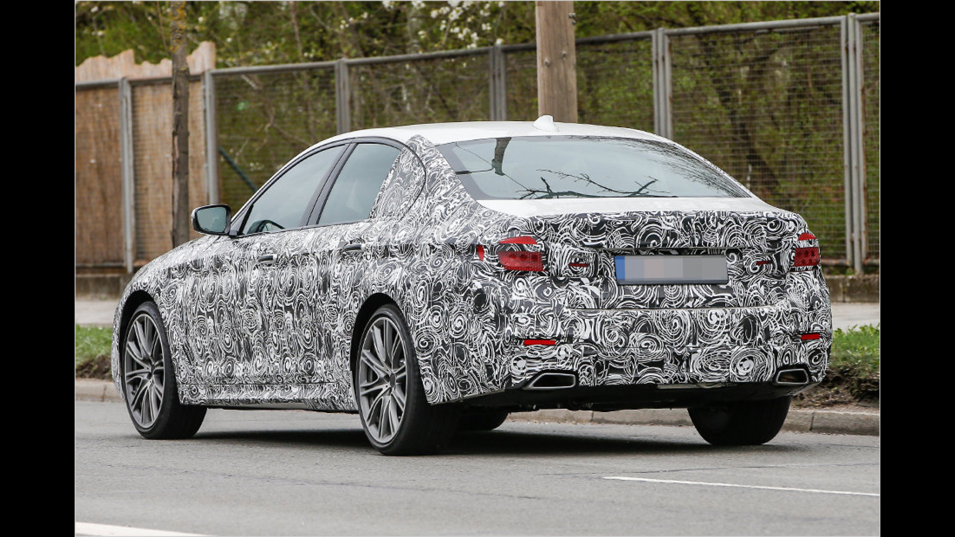 Hier fährt der neue 5erBMW Bilder