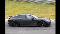 Panamera-Erlkönig fast ungetarnt