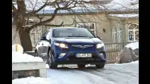 Grenzgänger auf Estlands Eisstraßen