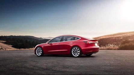 Tesla Model 3 chega ao Brasil com plano de assinatura de R$ 18.700 mensais