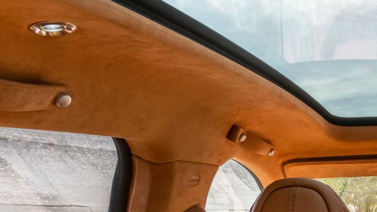 Aston Martin DBX (Innenraum)