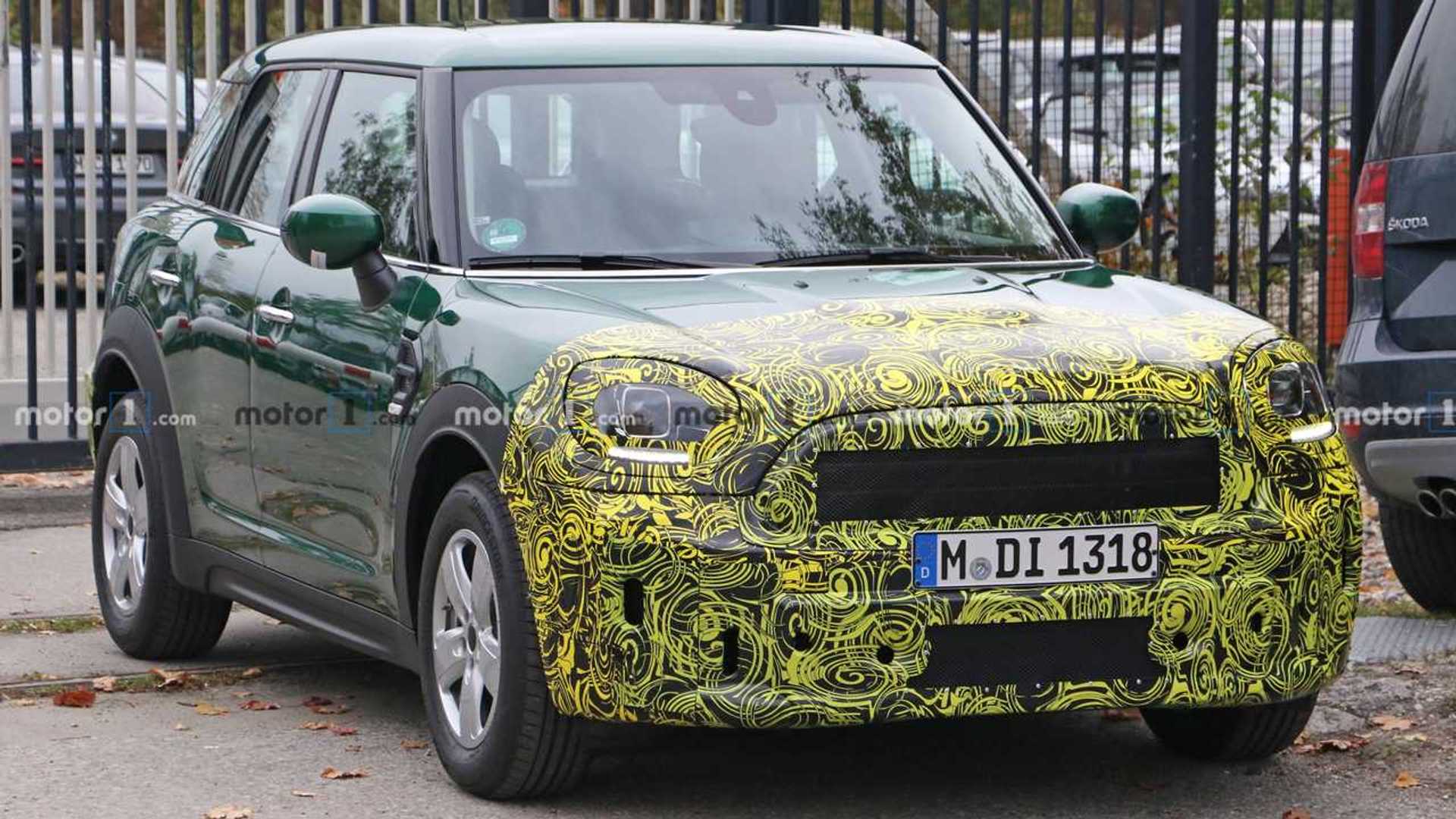 Spy Shots Mini Countryman Pictures Spy Shots Mini Countryman Pictures