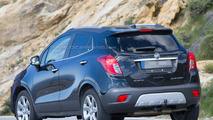 Buick Encore Facelift spy photo