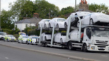 Illegal immigrants in the trunks of new Maseratis