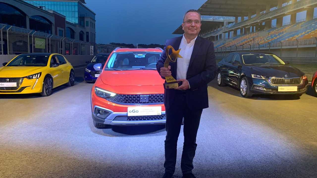 2021 İçin Türkiye'de Yılın Otomobili Fiat Egea Cross Seçildi