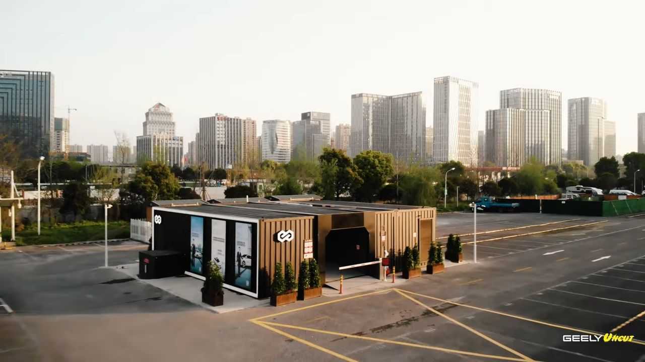 La stazione per il battery swap di Geely