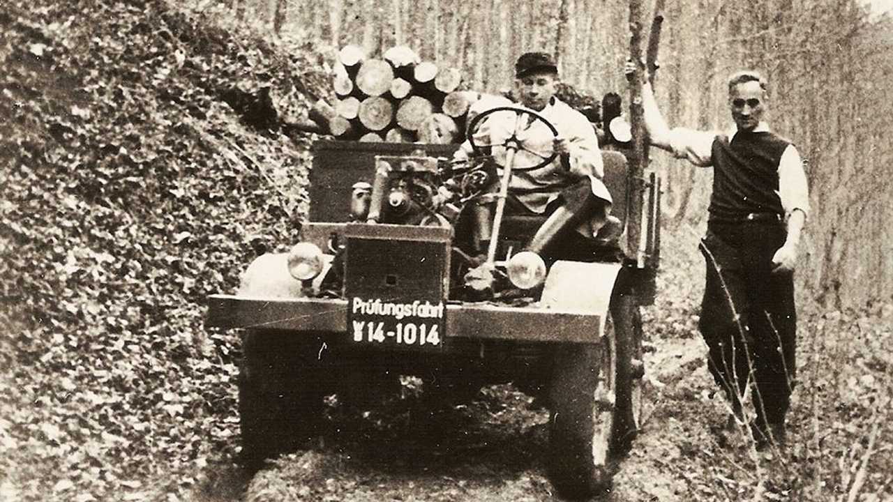 Dai 125 anni del primo veicolo commerciale Daimler ai 25 dell'iconico Actros, ecco quattro ricorrenze che rendono quest'anno speciale