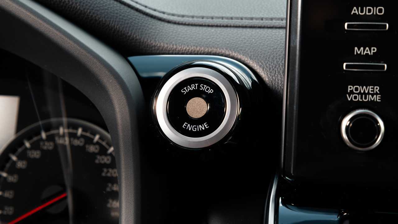 Toyota Land Cruiser 300, la prova di Motor1.com