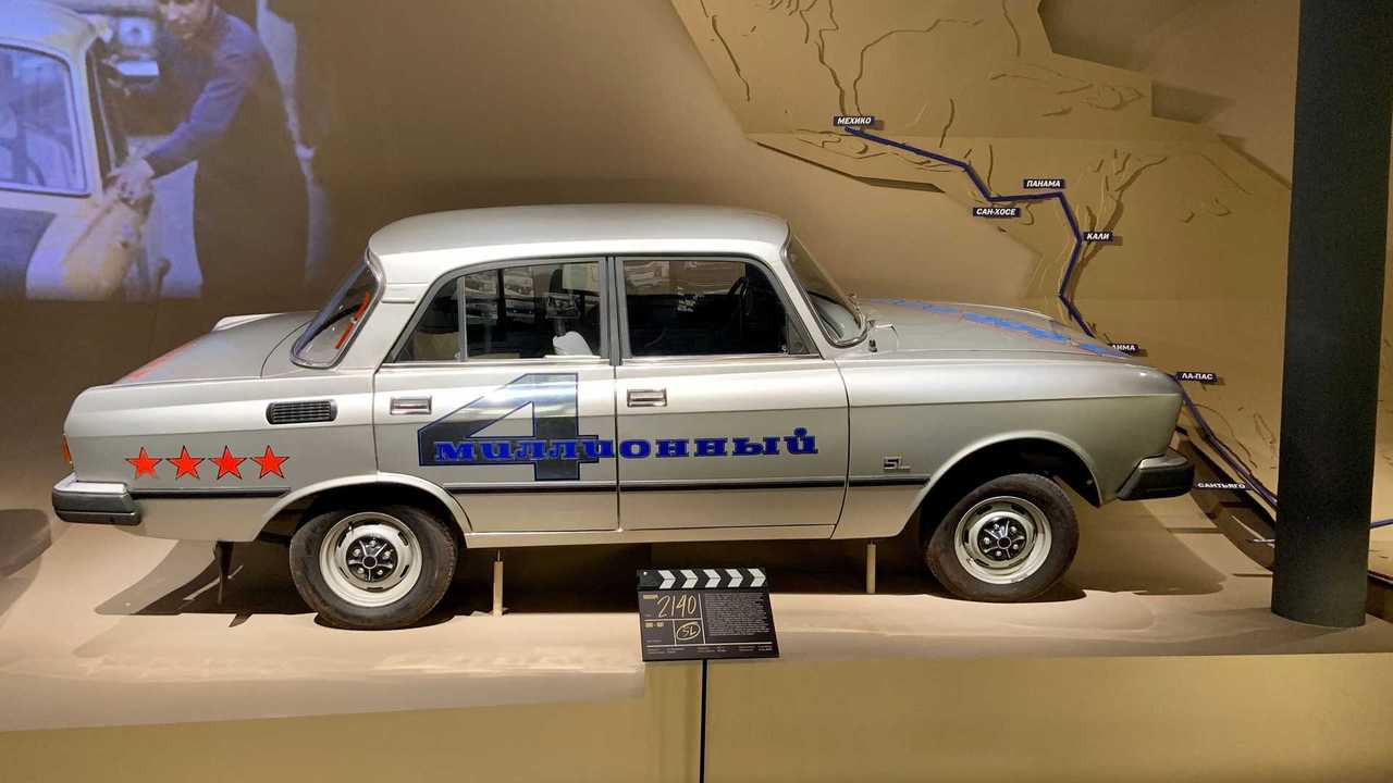Юбилейный «Москвич-2140SL» («Люкс»)